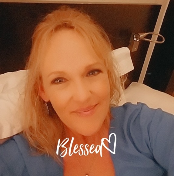 Meet your Posher, Dawn - Picture 1 of 1